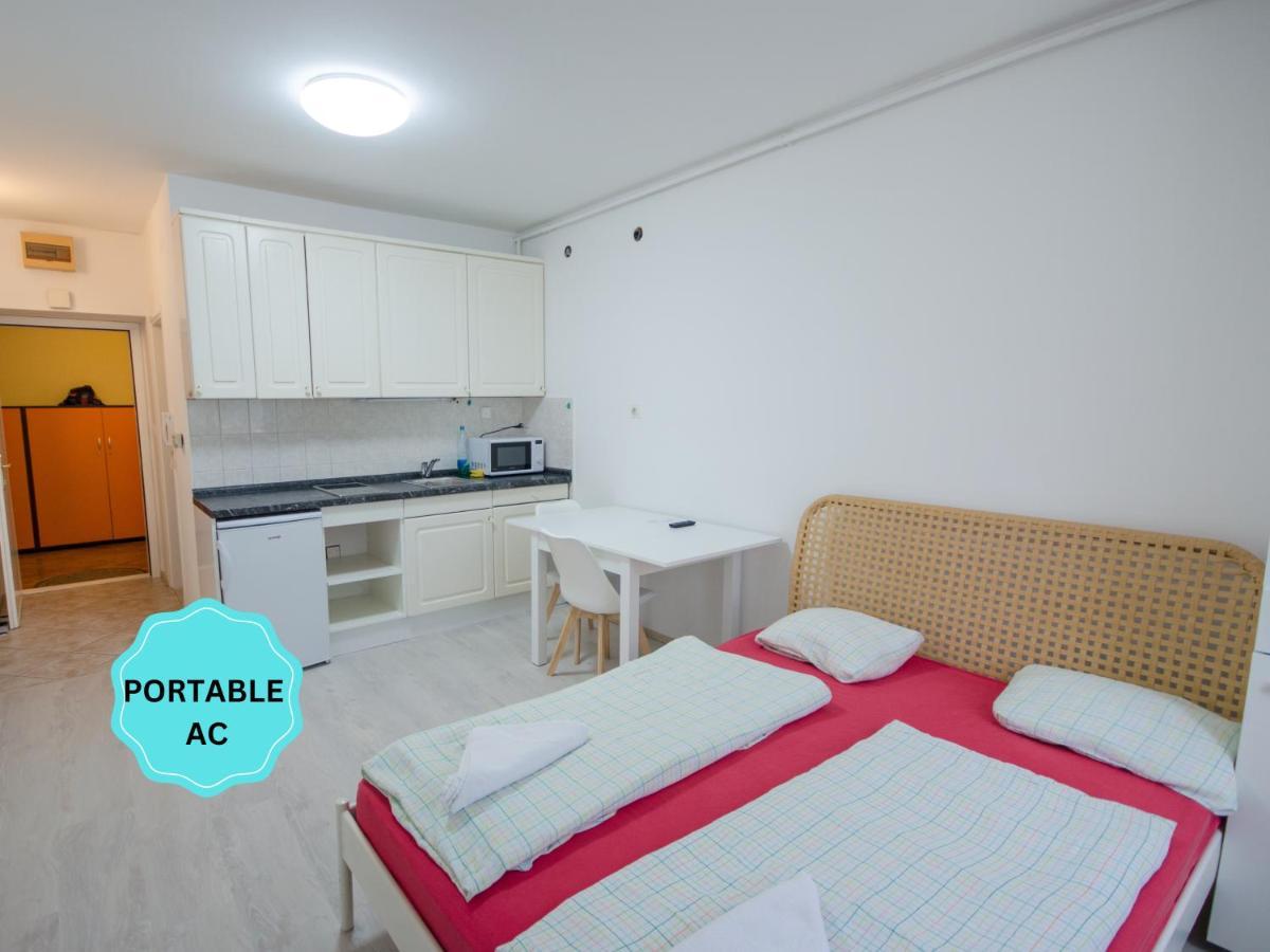 Apartment Trzaska With Free Parking Любляна Екстериор снимка